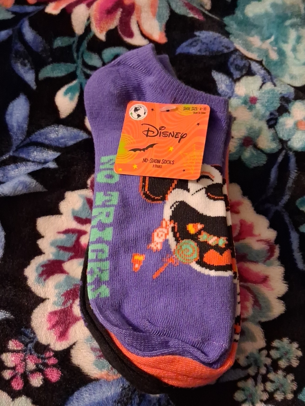 Disney Mickey & Friends Women's Halloween No-Show Socks
